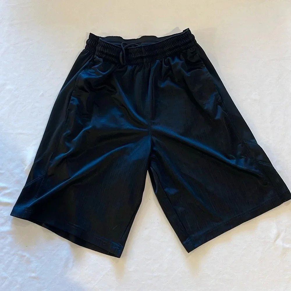 Nike men’s basketball‎ shorts black pockets medium